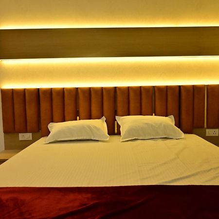 Amber Palace Ayodhya Ngoại thất bức ảnh